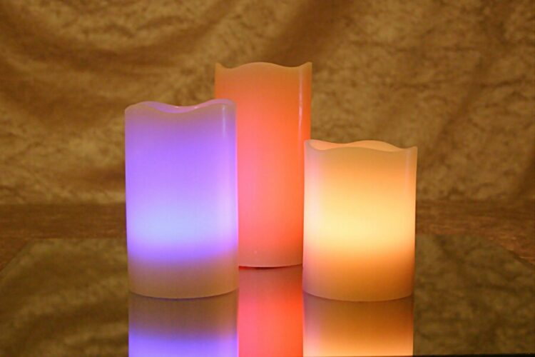 Colour changing LED candles